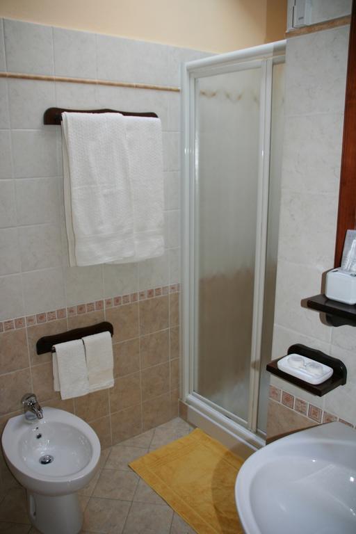 Agriturismo Cascina La Palazzina Albairate Zimmer foto
